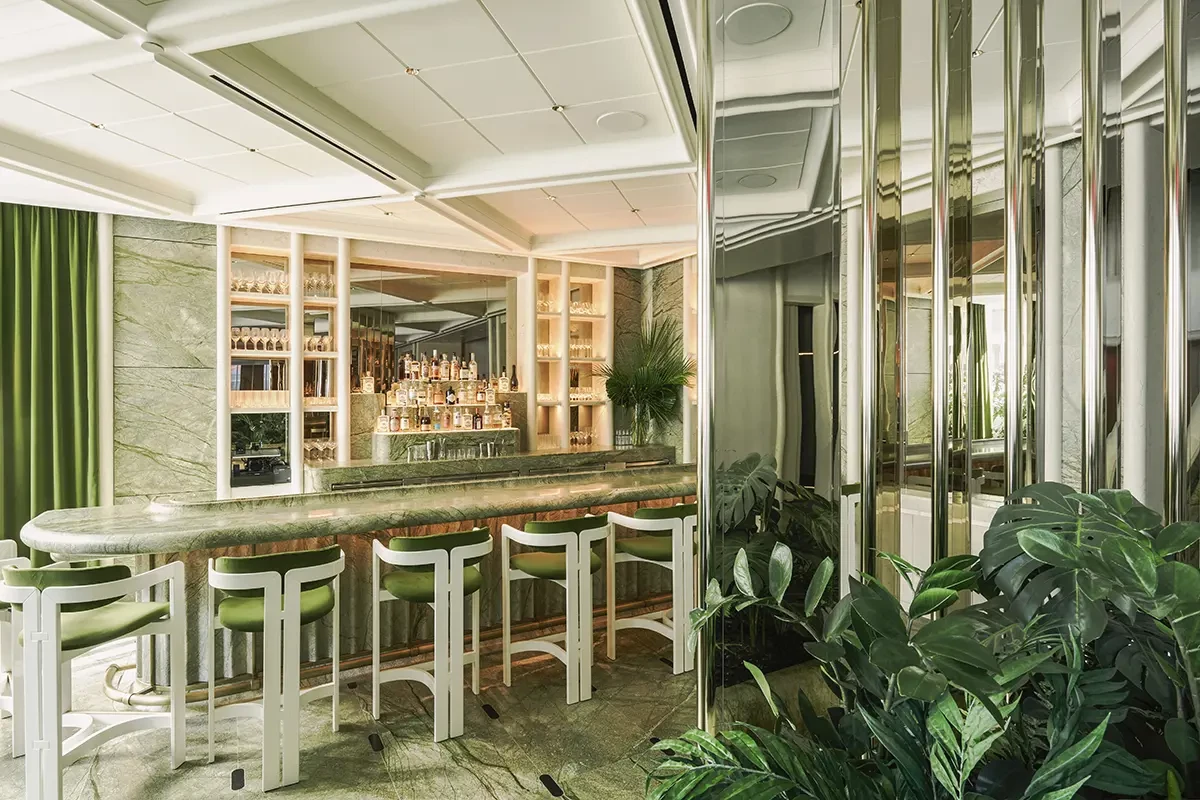 The Le Jardinier bar in New York